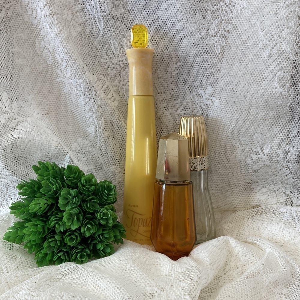 Vintage Avon Topaz Cologne Mist, Timeless in Amber,Pretty Clear bottle, empty